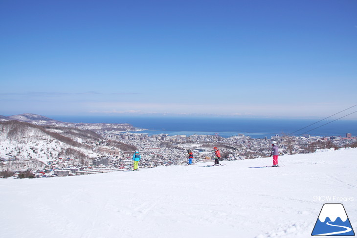 小樽天狗山ロープウェイスキー場 積雪たっぷり！絶景春スキー☆